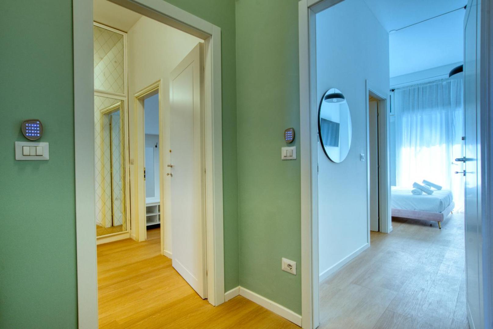 Italianflat - Elegant With Balcony In Navigli Maison d'hôtes